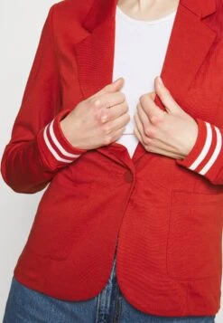 Kaffe Leva Kinnie - Blazer - Ketchup -Vêtements Boutique 0c6c8c6e042c42f09c315891564b3845