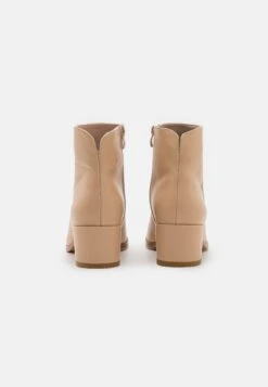 Anna Field Boots À Talons - Beige -Vêtements Boutique 1cd8f947135c45a59e23c64ae26a5403