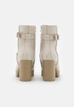 Leather - Bottines À Plateau - Beige -Vêtements Boutique 2f4d0865ccb34f6d87420baf2f3e11a2