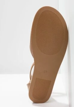 Sandales - Cognac -Vêtements Boutique 3f78ed84d38d4b179ef98c41e26fcc6b