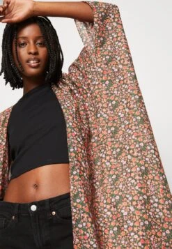 Even&Odd Veste Légère - Red -Vêtements Boutique 43d9cfdc31774a99b2e96d2dc6161233