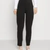 Pantalon Classique - Black -Vêtements Boutique 46bf40d20ec24c939fe7ce3556acfafc