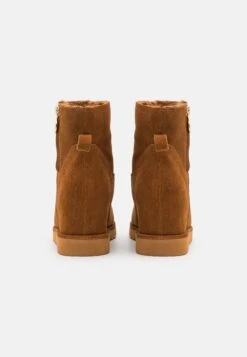 Anna Field Leather Winter Boot - Boots À Talons - Cognac 11 Anna Field Leather Winter Boot - Boots À Talons - Cognac -Vêtements Boutique 71acaf1ed93f4e8bb0d3584c9276be4d