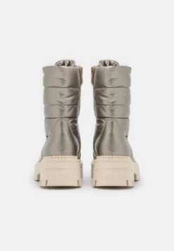 Tamaris Bottes De Neige - Champagne 11 Tamaris Bottes De Neige - Champagne -Vêtements Boutique 82d9a8cfa27f4cde86a474198ade9527