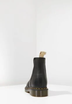 Dr. Martens 2976 Chelsea Vegan - Bottines - Black 15 Dr. Martens 2976 Chelsea Vegan - Bottines - Black -Vêtements Boutique 86d8a5a939c64c22828b499d96fa8f37