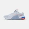 Nike Performance Metcon 8 - Chaussures Fitness - Football Grey/White/Blue Whisper/Med Soft Pink/Hyper Royal/Light Crimson -Vêtements Boutique 9f2cda40c7914648be4440bb52aa7631