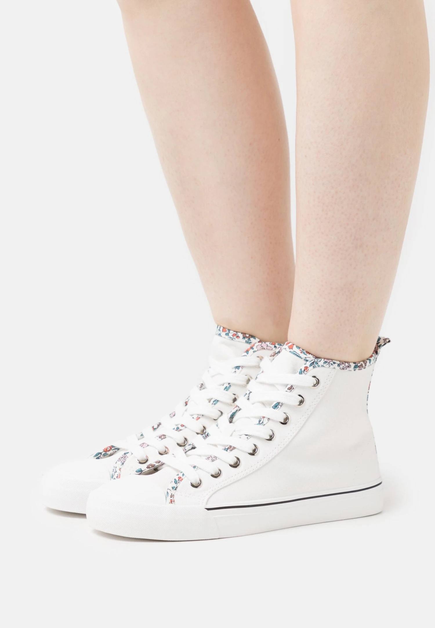 Anna Field Baskets Montantes - White/Multi-Coloured 3 Anna Field Baskets Montantes - White/Multi-Coloured