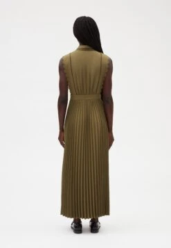 CLAUDIE PIERLOT Respect - Robe Chemise - Lichen -Vêtements Boutique aa9152ef6b964ef1b6f9f26de21ad453