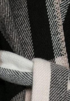 Anna Field Cape - Black/White 7 Anna Field Cape - Black/White -Vêtements Boutique acdcb6228802409186154190d6d39bbf