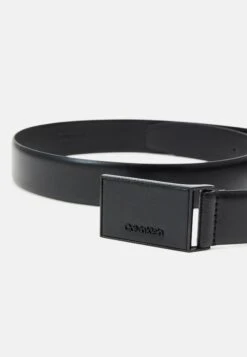 Calvin Klein Ceinture - Black 7 Calvin Klein Ceinture - Black -Vêtements Boutique b3386766f1934fbfb4570185428439a5