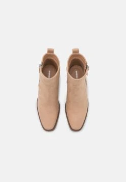 Even&Odd Santiags - Beige -Vêtements Boutique bee32a85dba74abca9b044311bd1b071