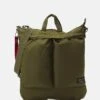 Alpha Industries Label Helmet Bag Unisex - Sac Bandoulière - Dark Olive -Vêtements Boutique c847dd11659048f980886010024a5c85