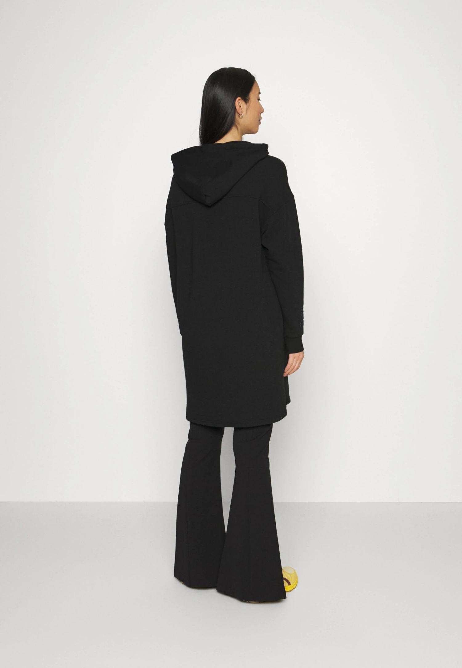 Ugg Aderyn Hoodie Dress - Sweat À Capuche - Black 5 Ugg Aderyn Hoodie Dress - Sweat À Capuche - Black – Image 3