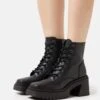 Steve Madden Bottines - Black 2 Steve Madden Bottines - Black -Vêtements Boutique d99a65b7a95743d79b267251c875e762