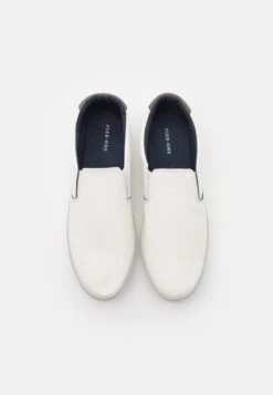 Pier One Unisex - Baskets Basses - White -Vêtements Boutique ed049c4add34421d8da2fcba5365fa6b