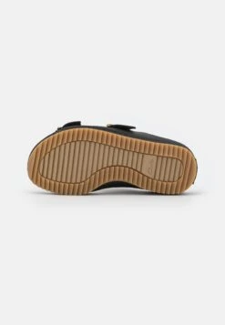 Clarks Brookleigh Sun - Chaussons - Black -Vêtements Boutique f644f42fa58e43f4a8e113eea0f2f6f0